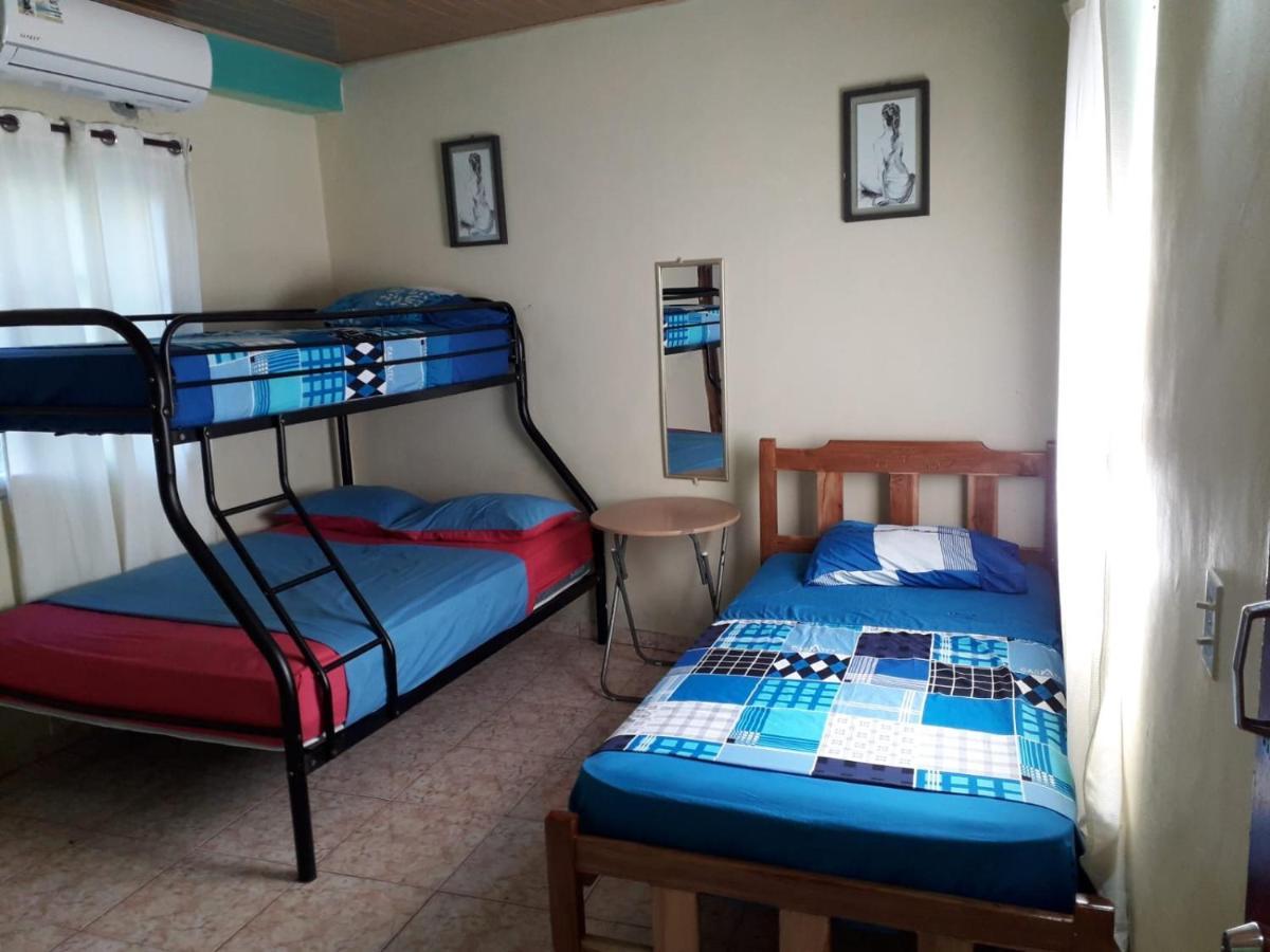 Oceans Hostal Santa Catalina Esterno foto