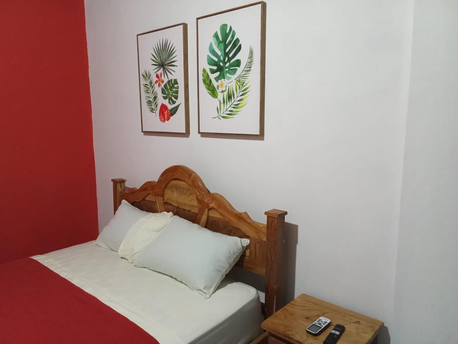 Oceans Hostal Santa Catalina Esterno foto